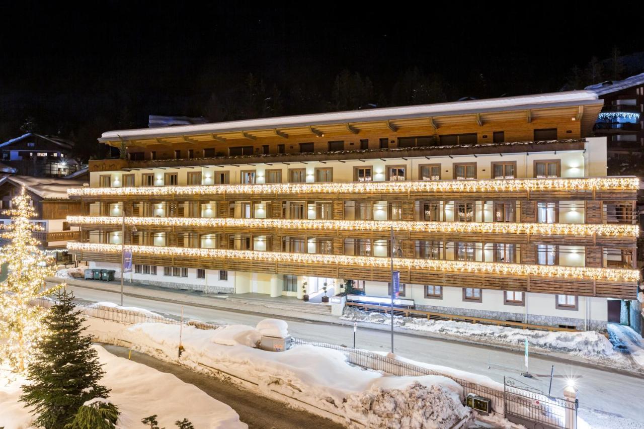 Radisson Residences Savoia Palace Cortina d’Ampezzo Esterno foto