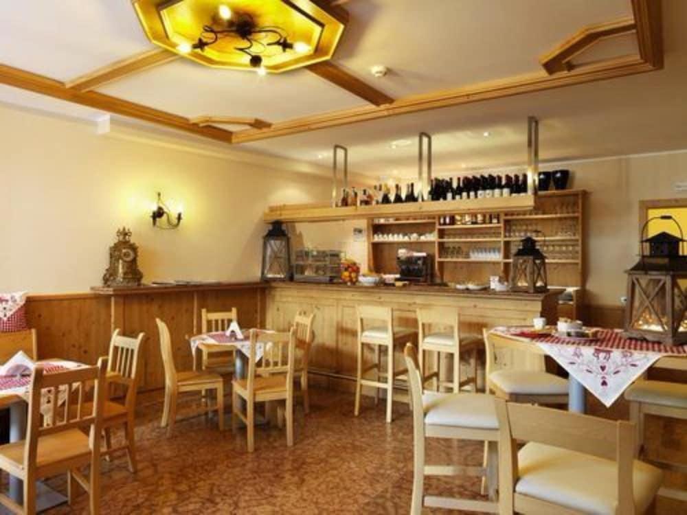 Radisson Residences Savoia Palace Cortina d’Ampezzo Esterno foto
