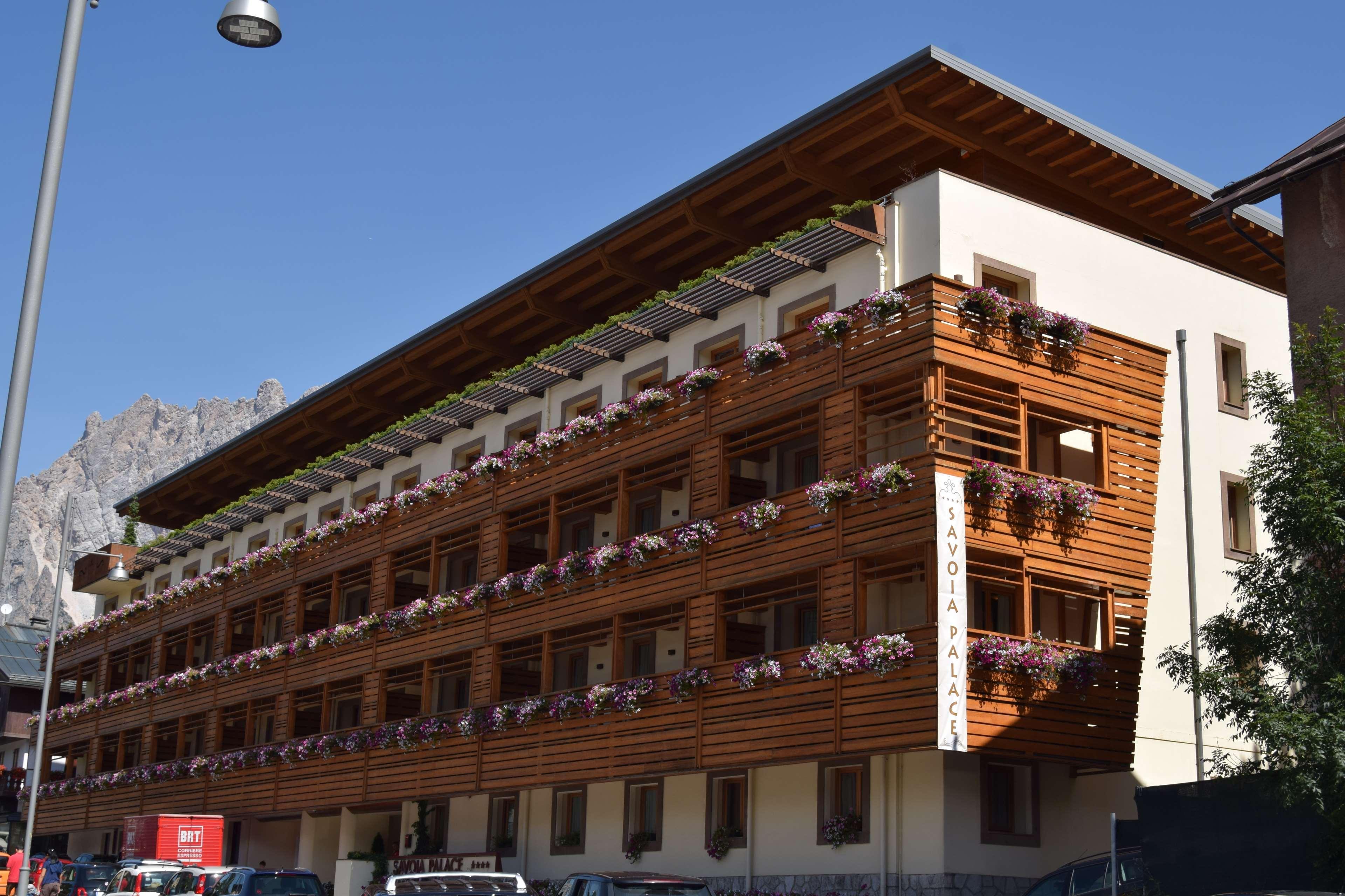 Radisson Residences Savoia Palace Cortina d’Ampezzo Esterno foto