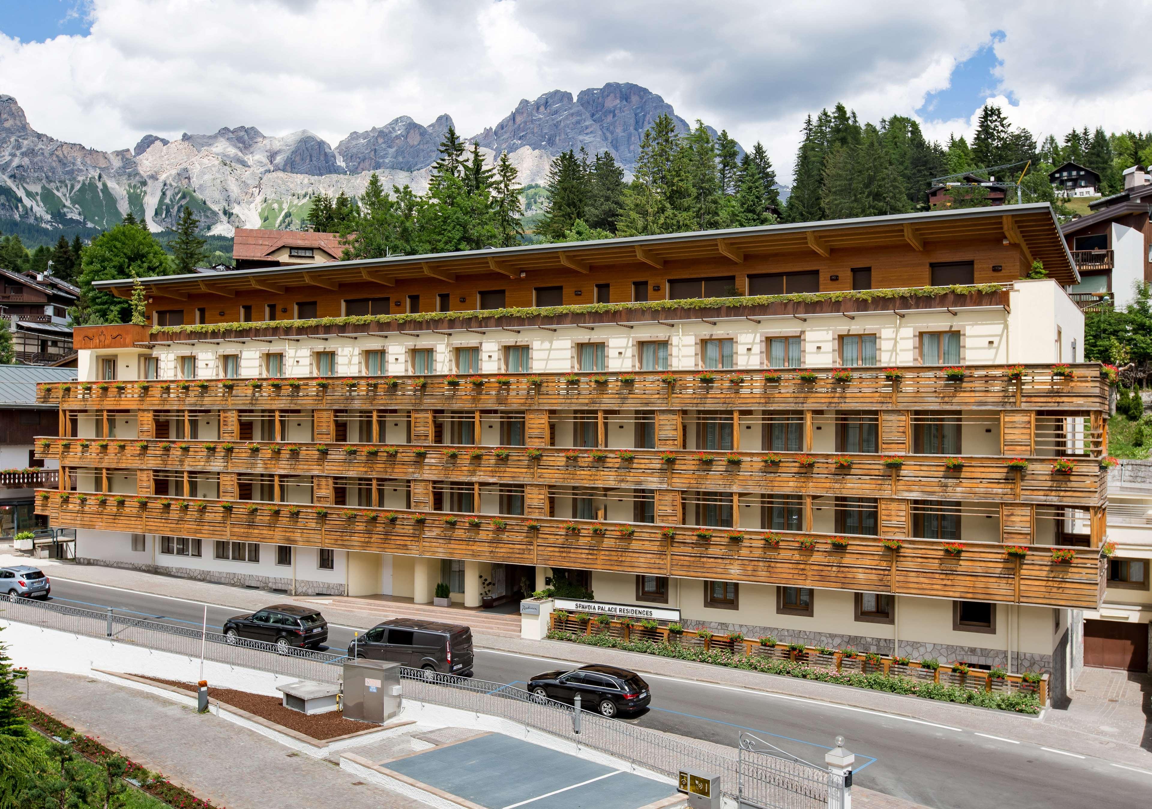 Radisson Residences Savoia Palace Cortina d’Ampezzo Esterno foto